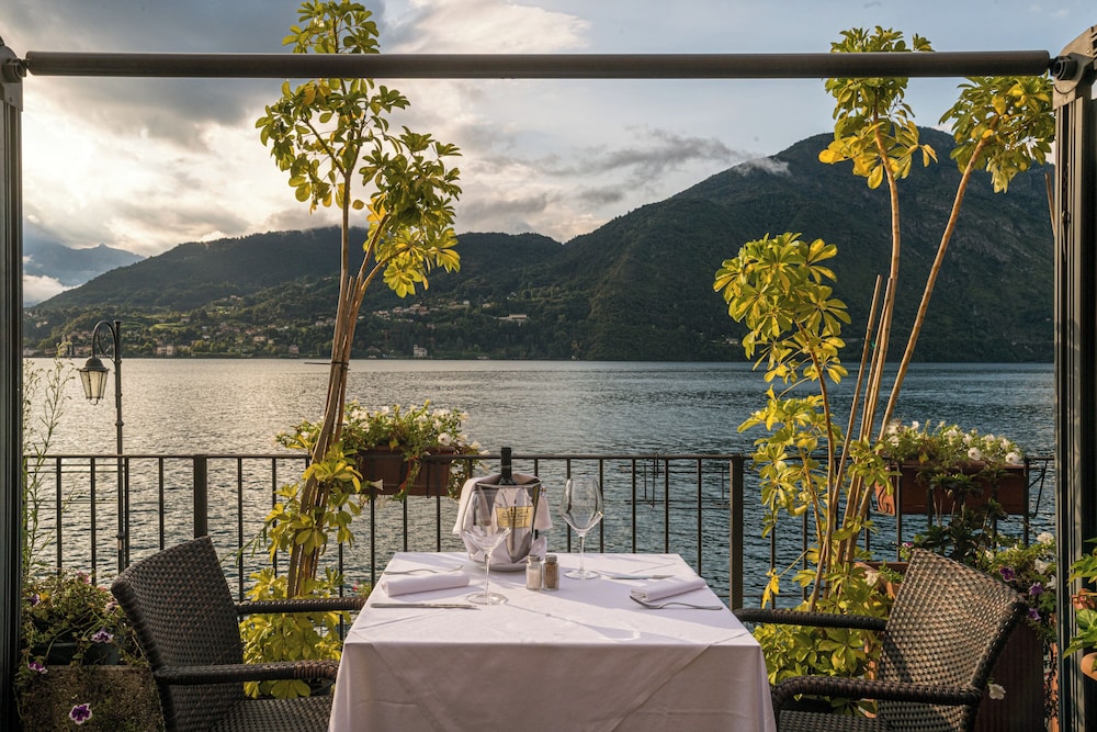 Hotel Bazzoni et du Lac — Restaurant & bars in Tremezzo, Lombardy