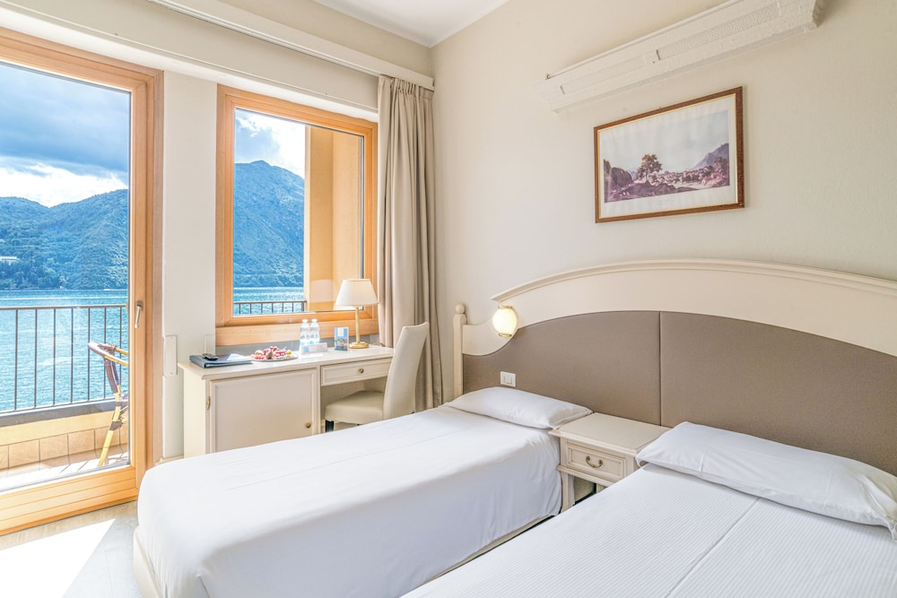 Hotel Bazzoni et du Lac — Hotel rooms in Tremezzo, Lombardy