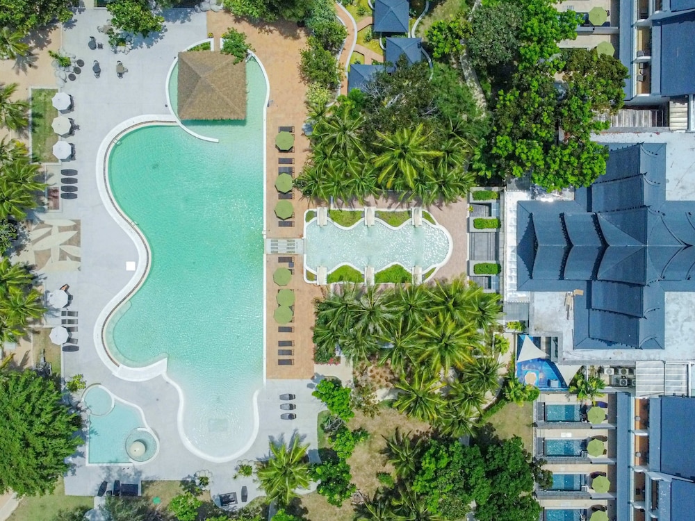 Natai Beach Resort — Swimming pool in Khok Klo, Phang Nga
