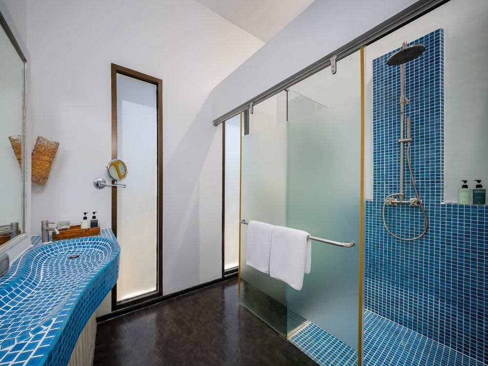 Natai Beach Resort — Hotel rooms in Khok Klo, Phang Nga