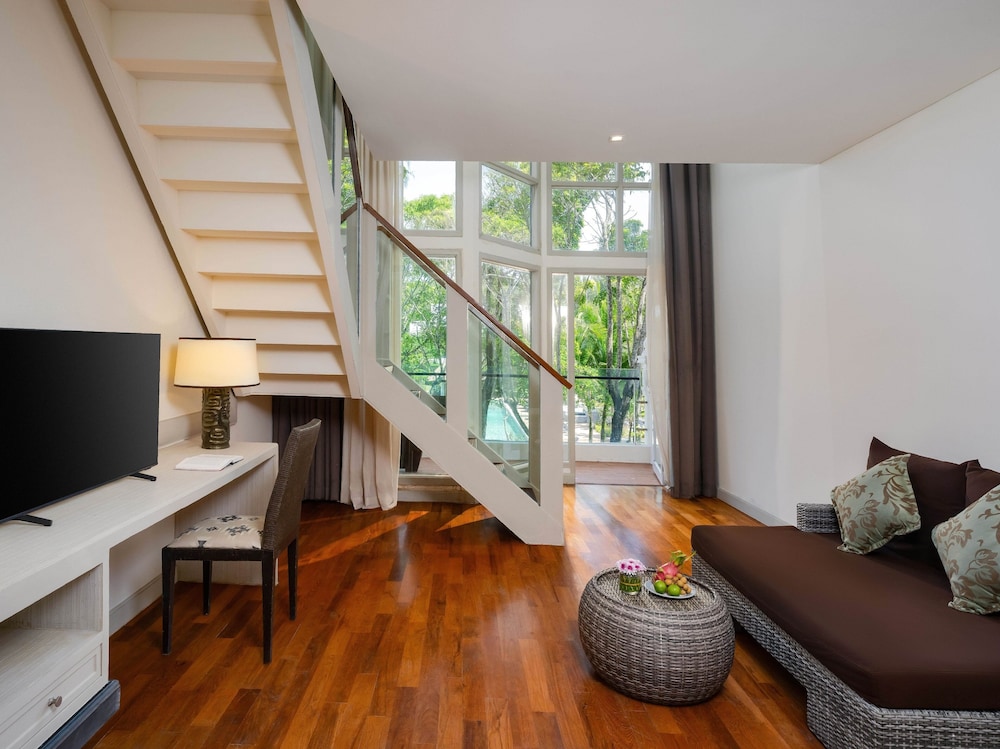 Natai Beach Resort — Hotel rooms in Khok Klo, Phang Nga