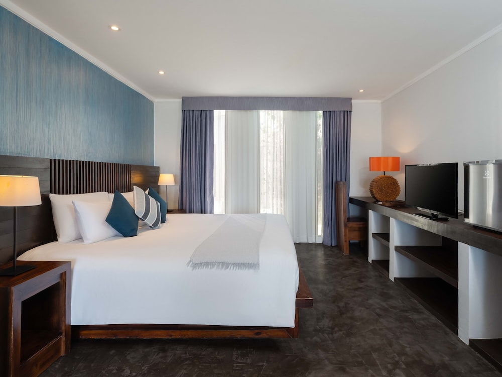 Natai Beach Resort — Hotel rooms in Khok Klo, Phang Nga