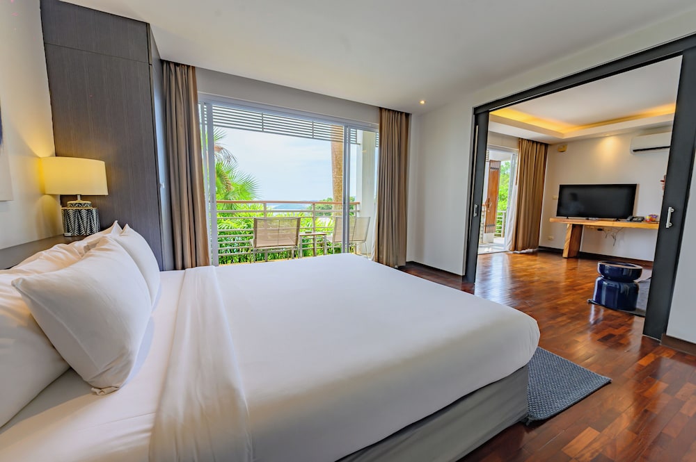 Mantra Samui Resort - Adults Only — Hotel rooms in Mae Nam, Surat Thani