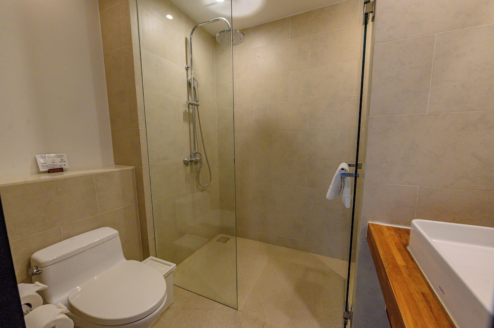 Mantra Samui Resort - Adults Only — Hotel rooms in Mae Nam, Surat Thani