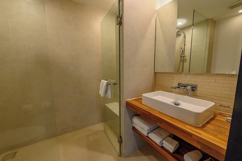 Mantra Samui Resort - Adults Only — Hotel rooms in Mae Nam, Surat Thani