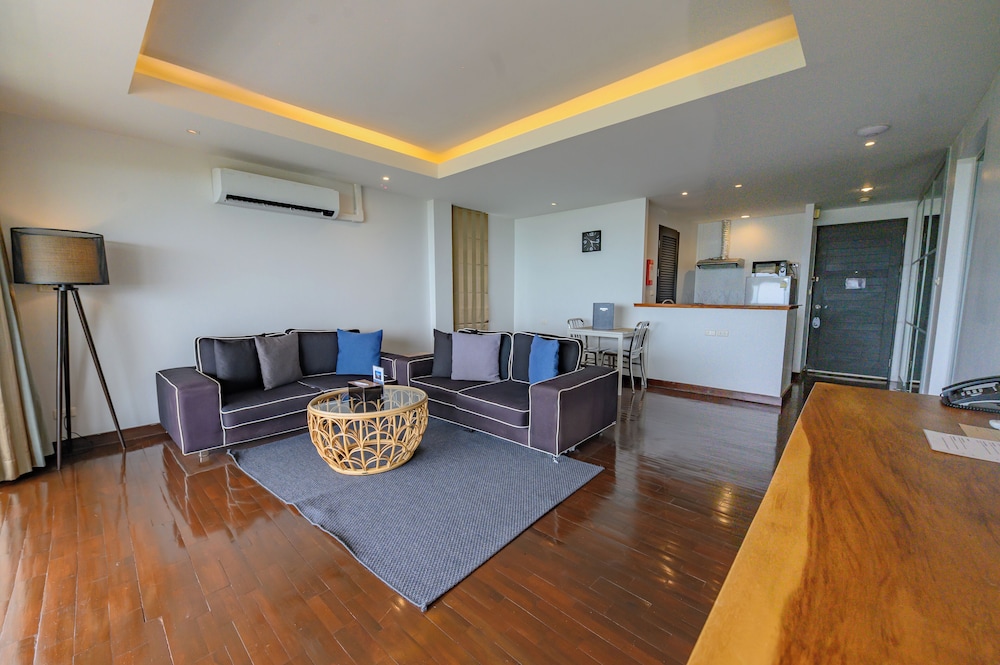 Mantra Samui Resort - Adults Only — Hotel rooms in Mae Nam, Surat Thani