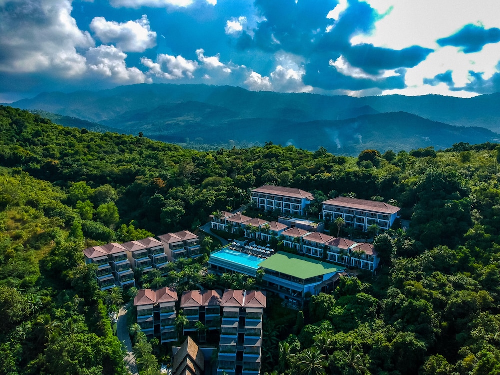 Mantra Samui Resort - Adults Only — Hotel building in Mae Nam, Surat Thani