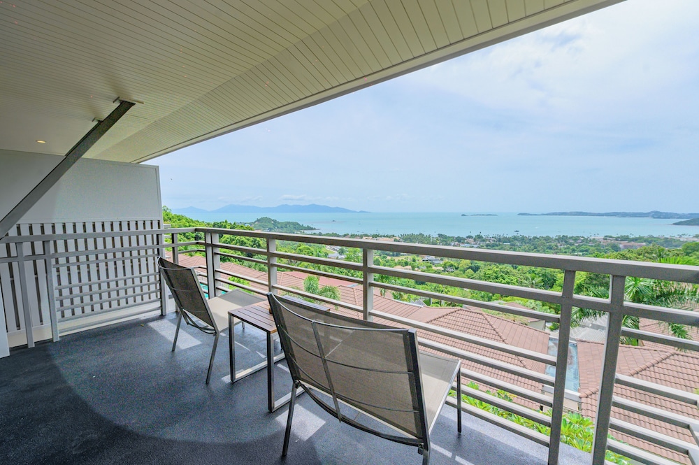 Mantra Samui Resort - Adults Only — Hotel rooms in Mae Nam, Surat Thani