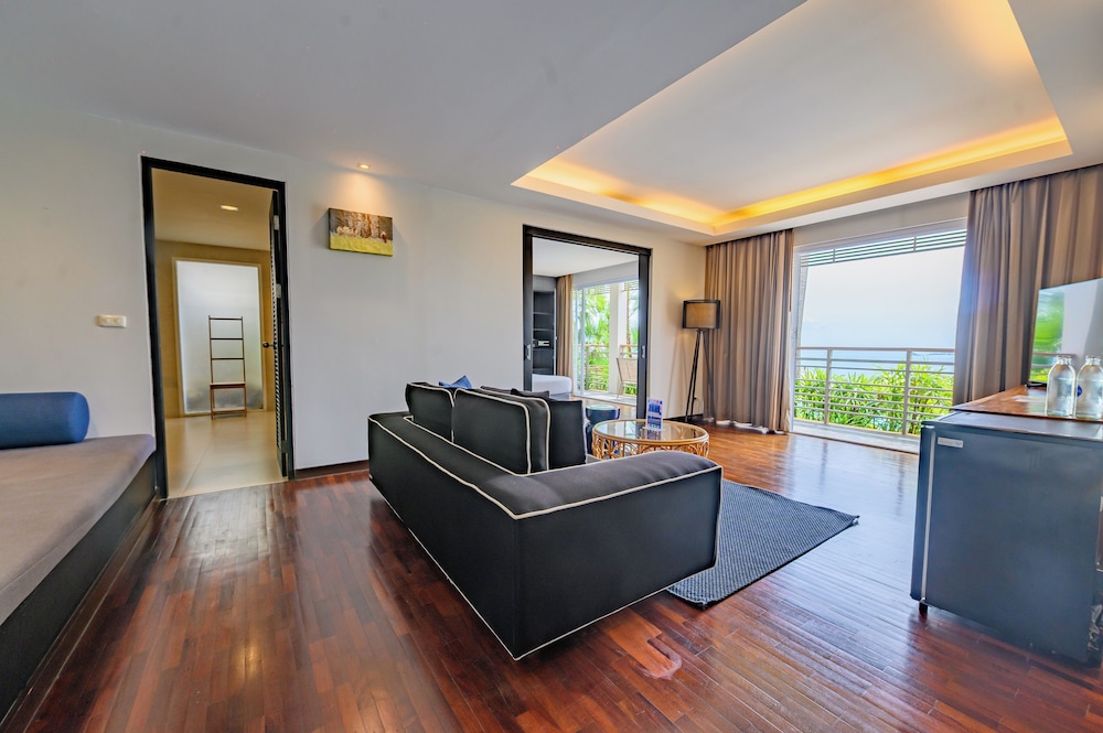 Mantra Samui Resort - Adults Only — Hotel rooms in Mae Nam, Surat Thani