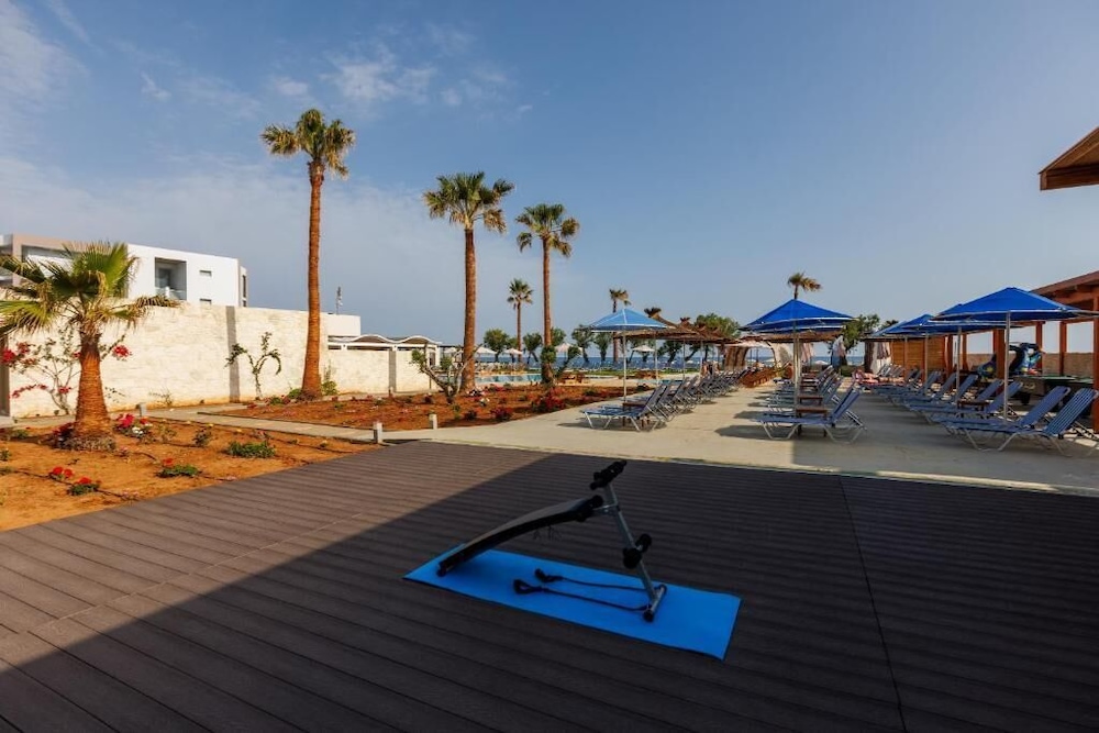 Malia Bay Beach Hotel & Bungalows — Beach in Malia
