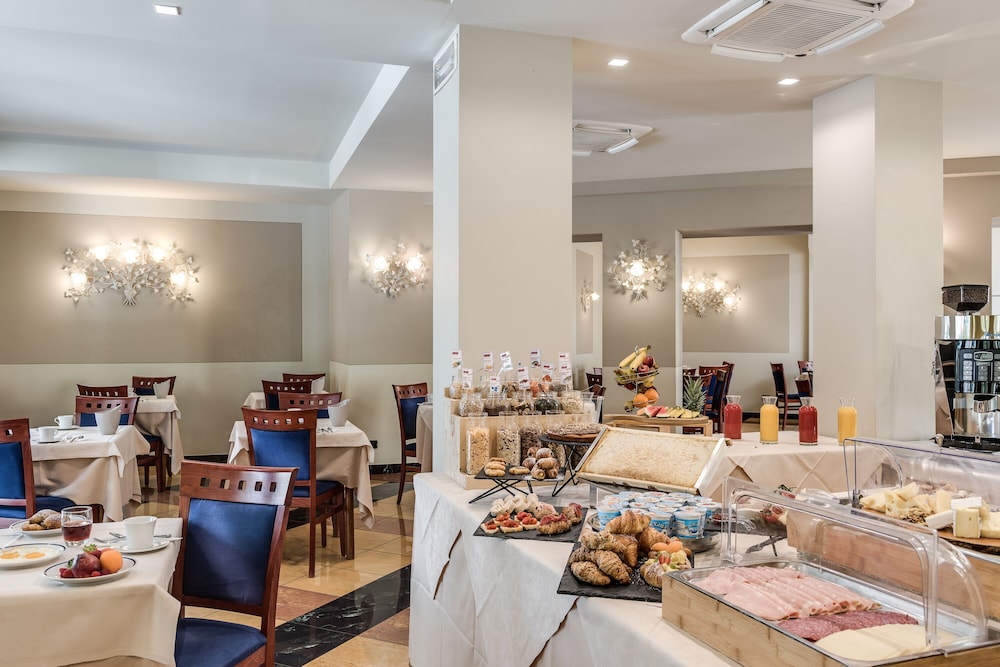 Hotel Da Vinci — Restaurant & bars in Montecatini Terme, Tuscany