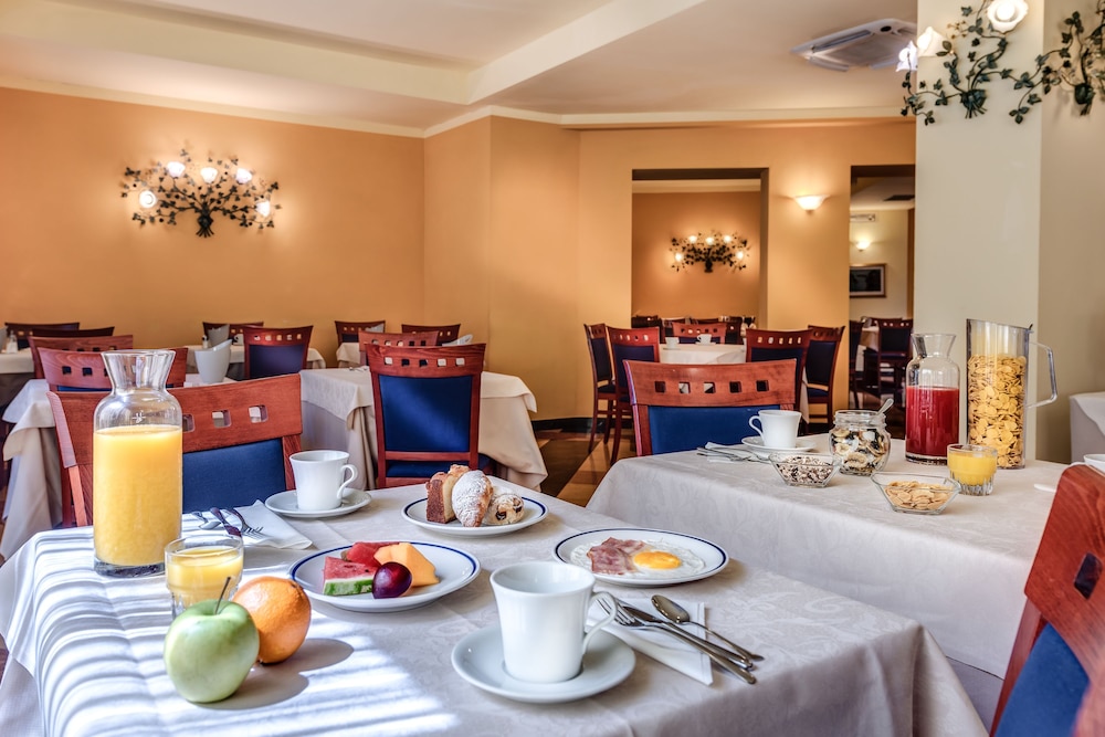 Hotel Da Vinci — Restaurant & bars in Montecatini Terme, Tuscany