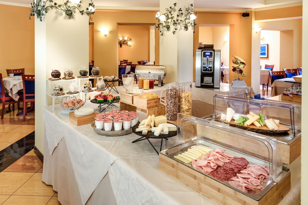 Hotel Da Vinci — Restaurant & bars in Montecatini Terme, Tuscany
