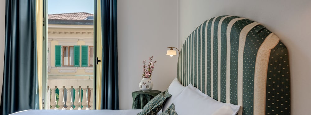 Hotel Da Vinci — Hotel rooms in Montecatini Terme, Tuscany