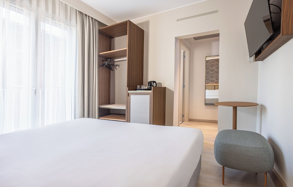 Hotel Diana — Hotel rooms in Jesolo, Veneto