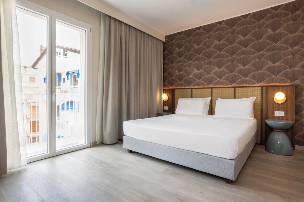 Hotel Diana — Hotel rooms in Jesolo, Veneto