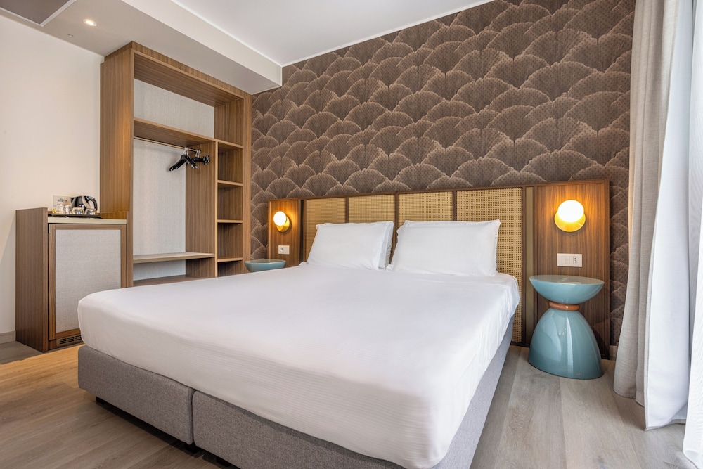 Hotel Diana — Hotel rooms in Jesolo, Veneto