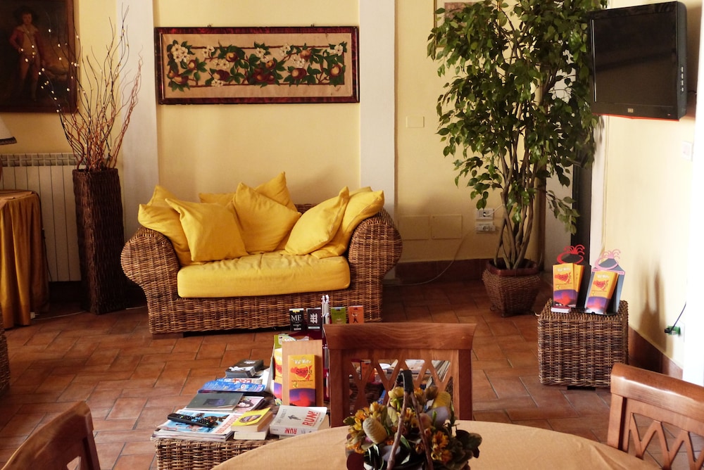 Hotel Etnea 316 — Hotel rooms in Catania, Sicily