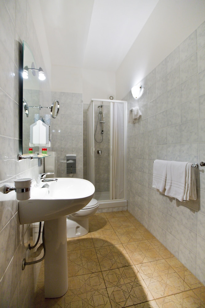 Hotel History — Hotel rooms in Valderice, Sicily