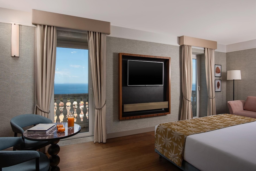 NH Collection Taormina — Hotel rooms in Taormina, Sicily