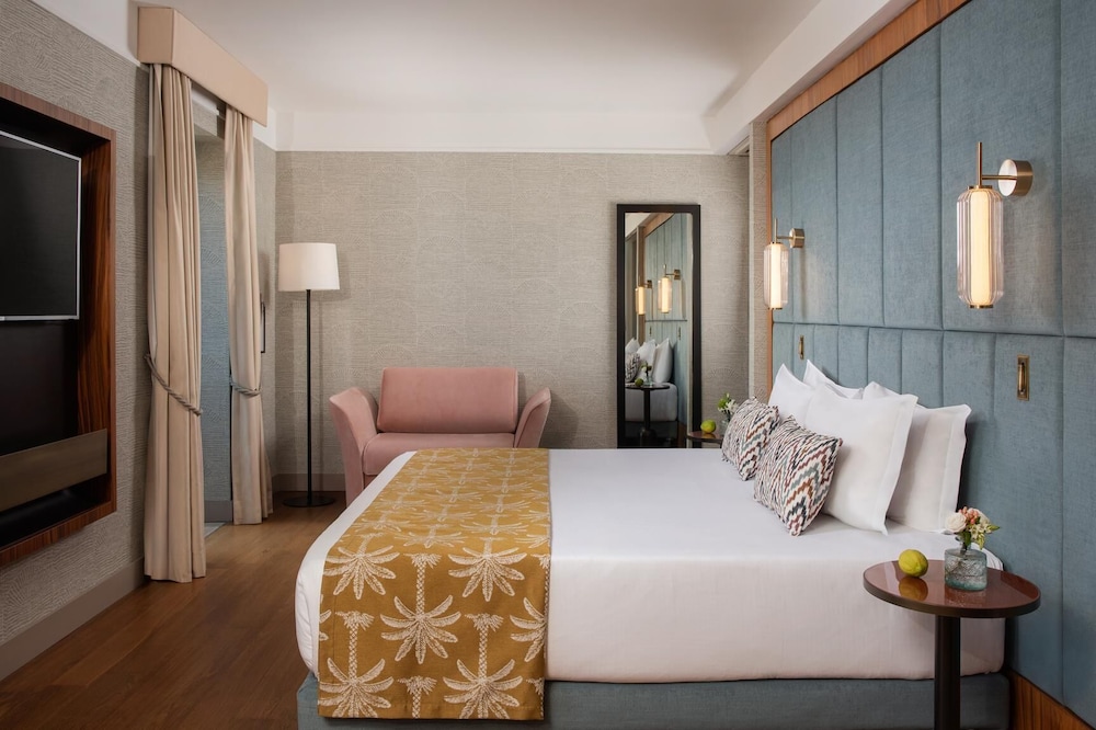 NH Collection Taormina — Hotel rooms in Taormina, Sicily