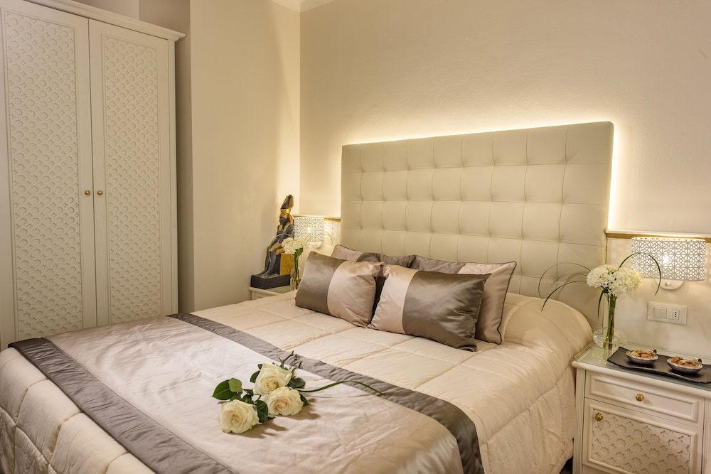 Luxor e Cairo The Beach Resort — Hotel rooms in Jesolo, Veneto