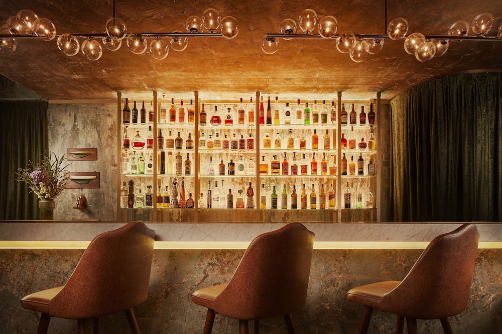 Avani Palazzo Moscova Milan Hotel — Restaurant & bars in Milan, Lombardy