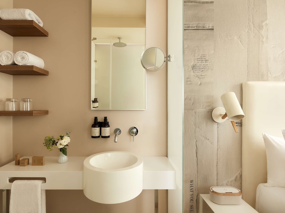 Avani Palazzo Moscova Milan Hotel — Hotel rooms in Milan, Lombardy