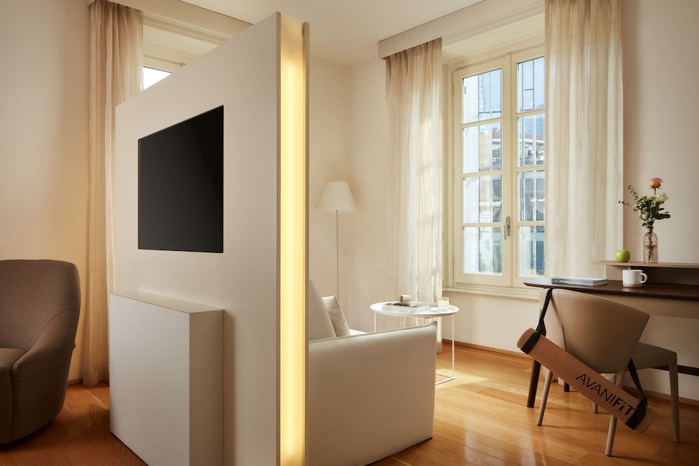 Avani Palazzo Moscova Milan Hotel — Hotel rooms in Milan, Lombardy