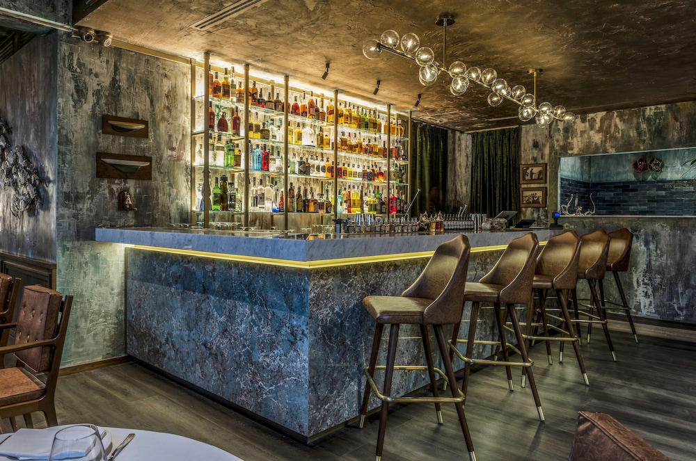 Avani Palazzo Moscova Milan Hotel — Restaurant & bars in Milan, Lombardy