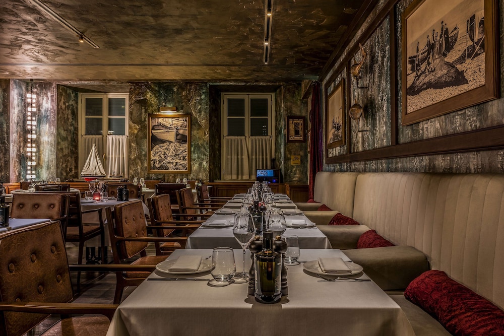 Avani Palazzo Moscova Milan Hotel — Restaurant & bars in Milan, Lombardy