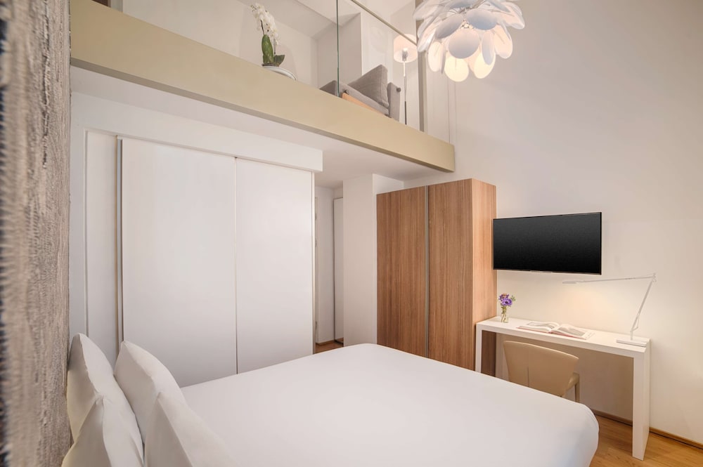 Avani Palazzo Moscova Milan Hotel — Hotel rooms in Milan, Lombardy