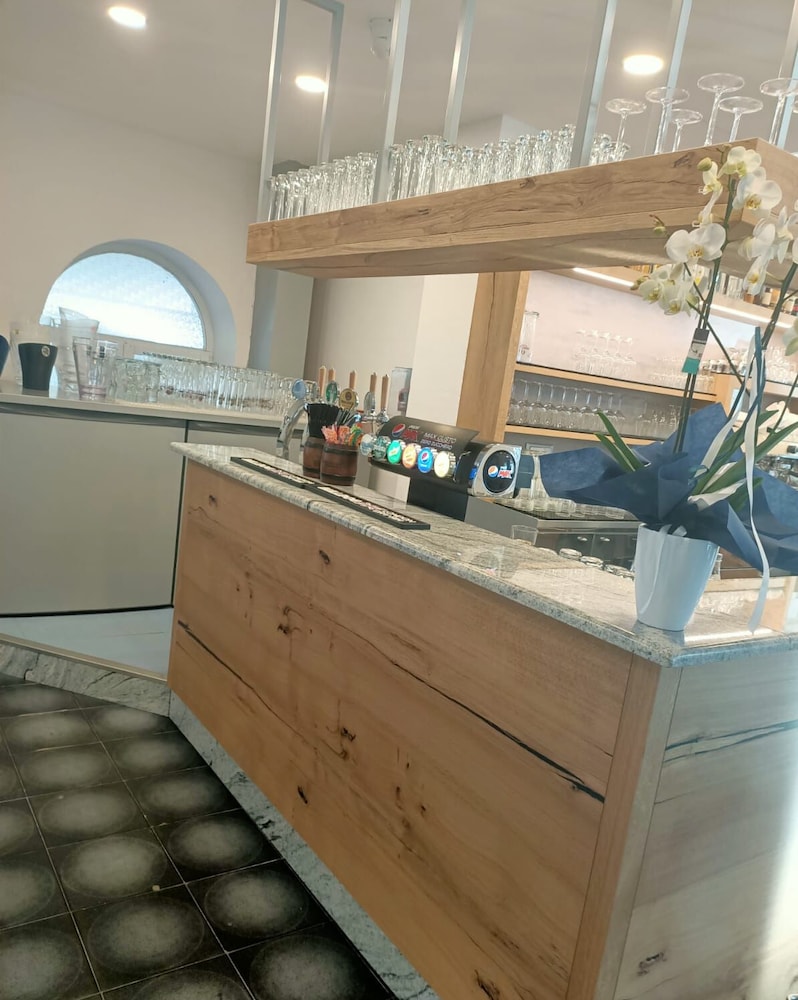 Hotel Malcesine — Restaurant & bars in Malcesine, Veneto