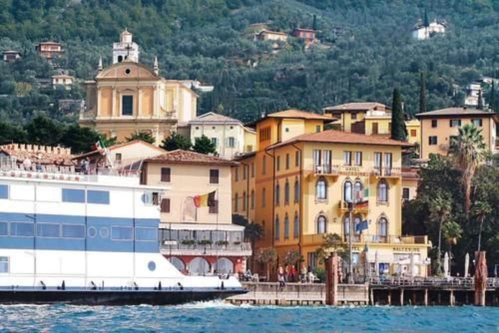 Hotel Malcesine — Hotel building in Malcesine, Veneto