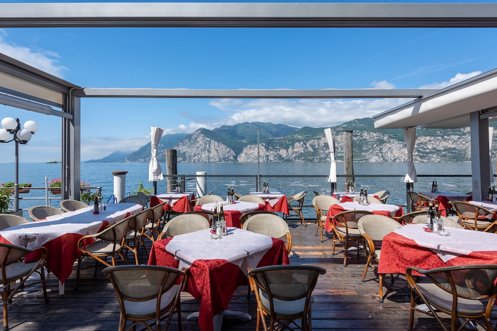 Hotel Malcesine — Restaurant & bars in Malcesine, Veneto