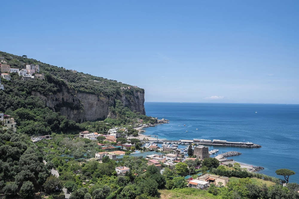Hotel Mary — Attractions in the area in Vico Equense, Campania