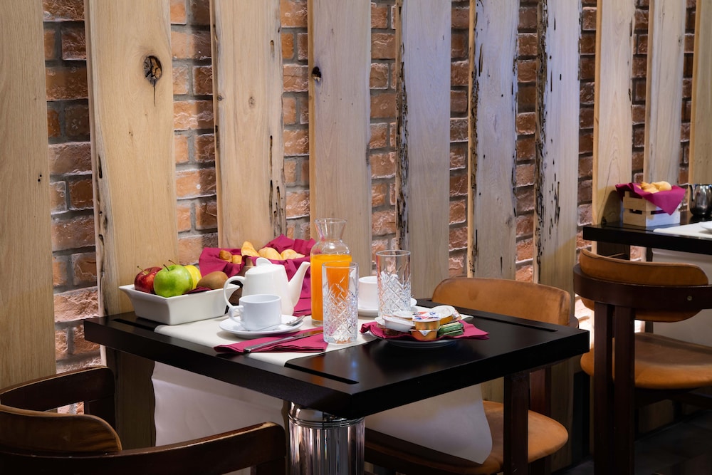 Hotel Paganelli — Restaurant & bars in Venice, Veneto