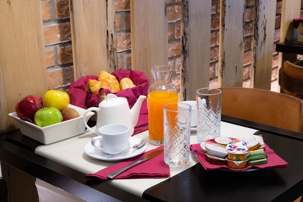 Hotel Paganelli — Restaurant & bars in Venice, Veneto