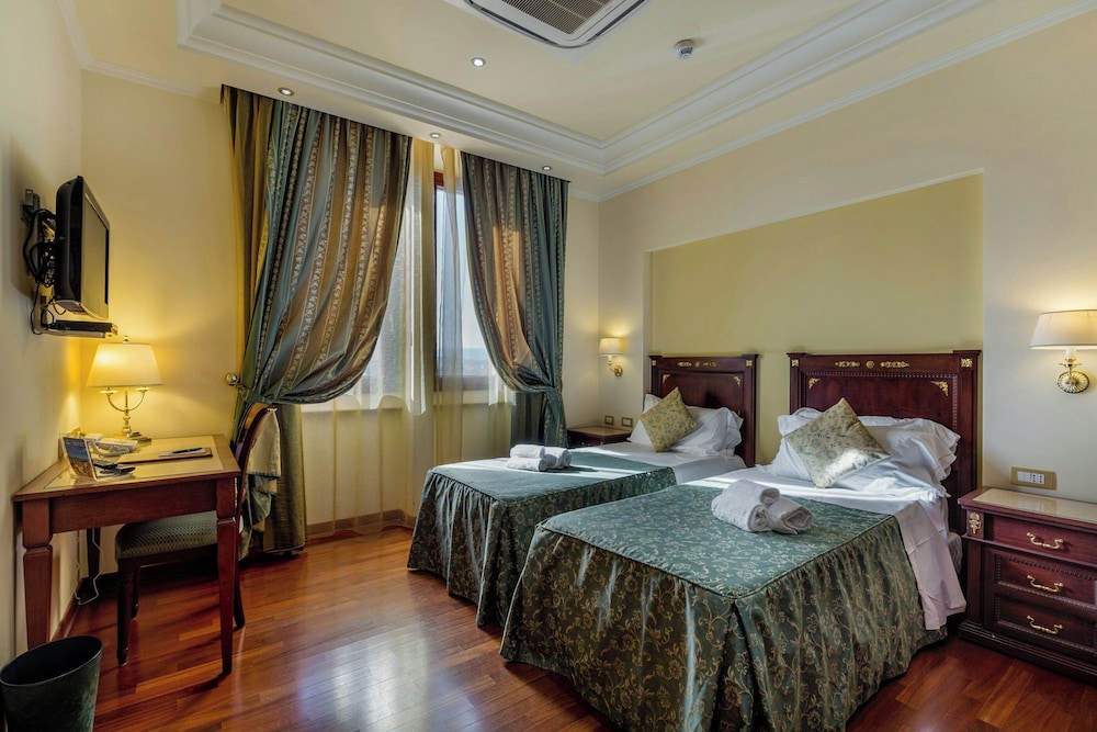 Hotel Panorama — Hotel rooms in Olbia, Sardinia