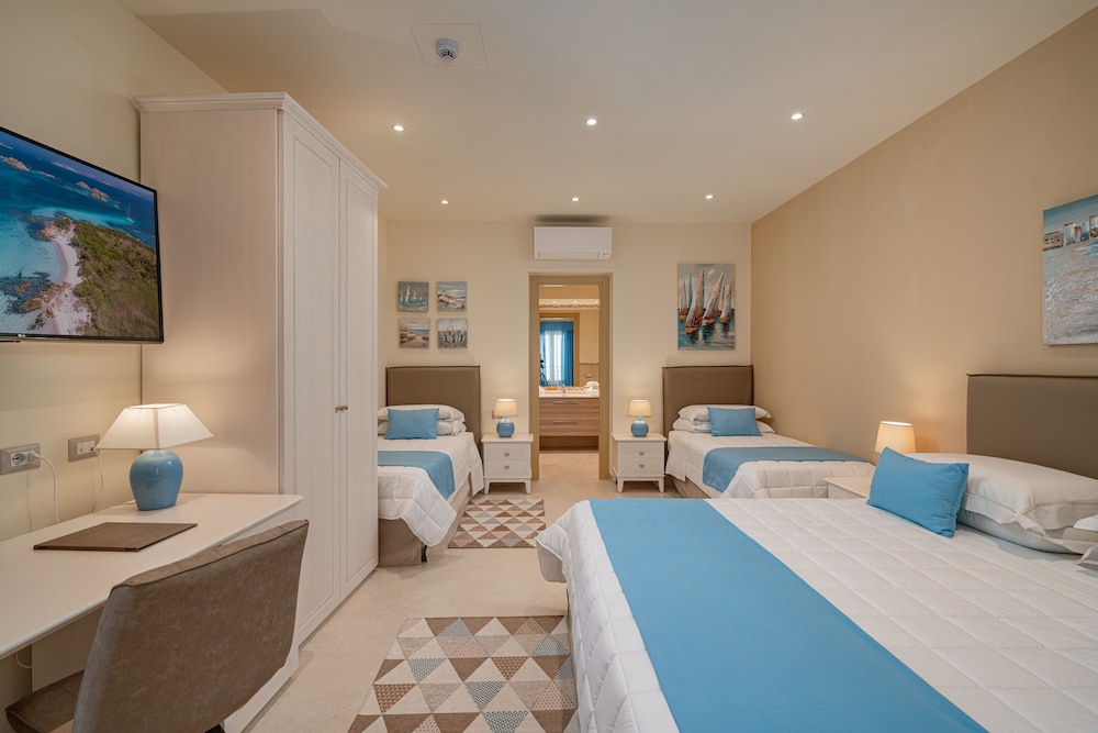 Hotel Panorama — Hotel rooms in Olbia, Sardinia