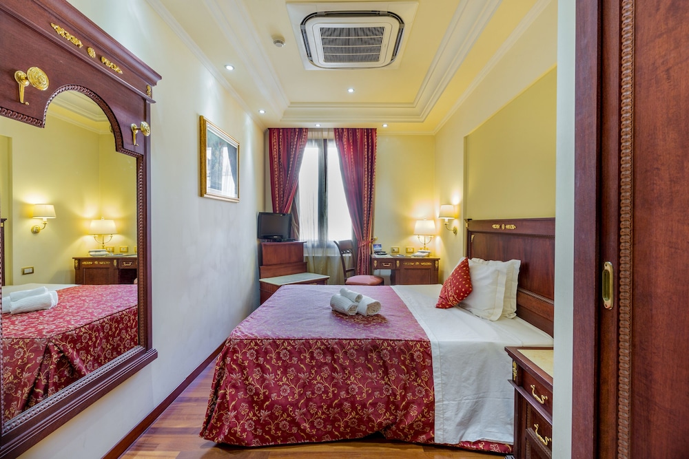 Hotel Panorama — Hotel rooms in Olbia, Sardinia