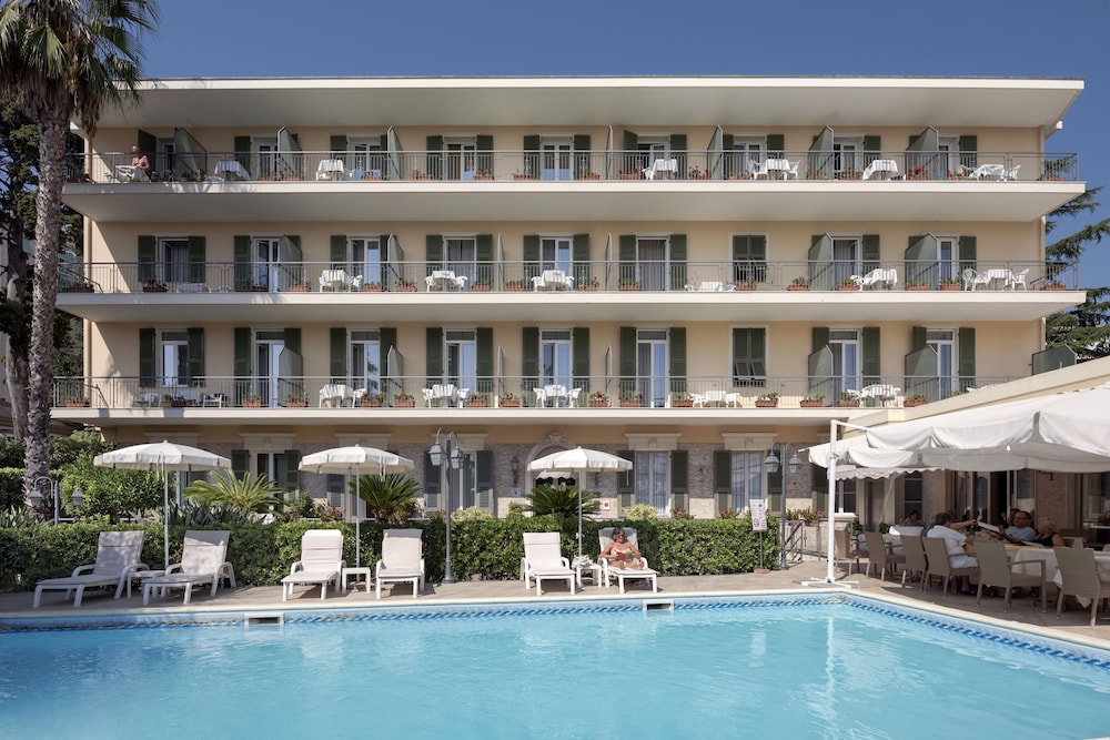 Hotel Paradiso - zdjęcie 4
