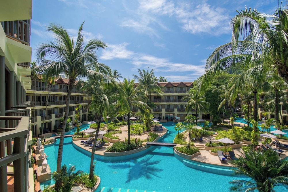 Phuket Marriott Resort & Spa, Merlin Beach — Hotel building in Patong Beach, Phuket Province