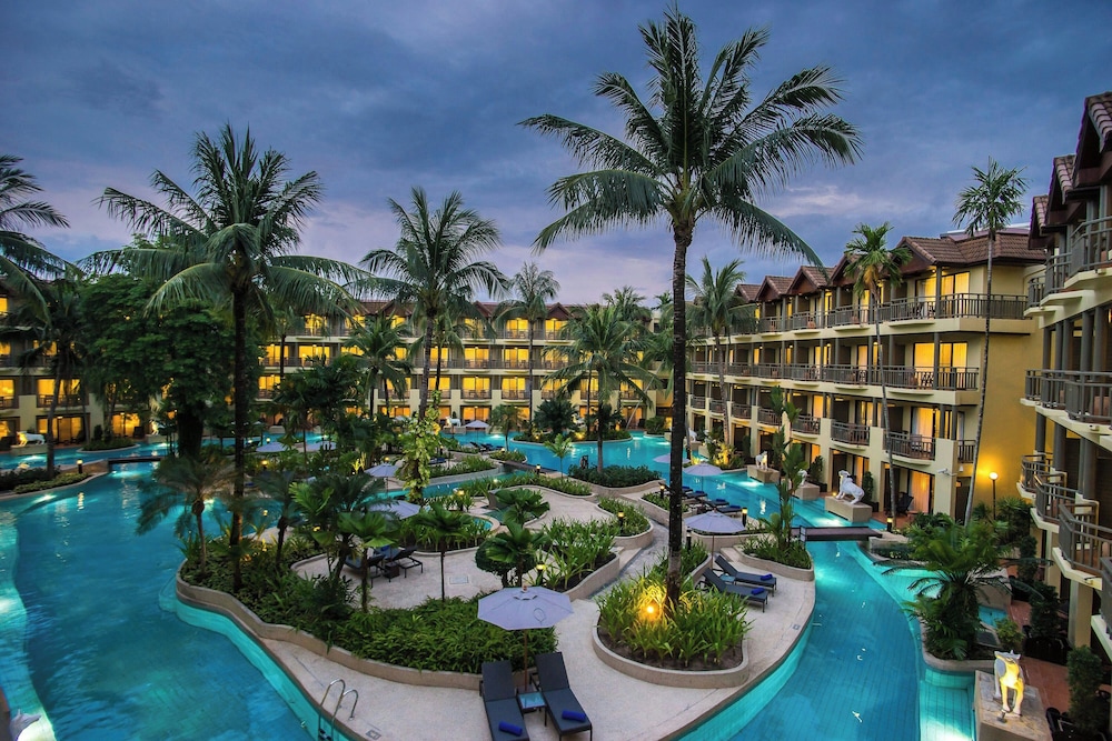 Phuket Marriott Resort & Spa, Merlin Beach — Hotel building in Patong Beach, Phuket Province