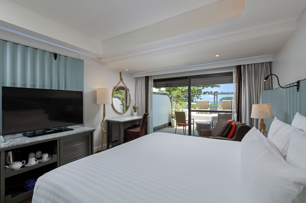 The Boathouse Phuket — Hotel rooms in Karon, Phuket Province