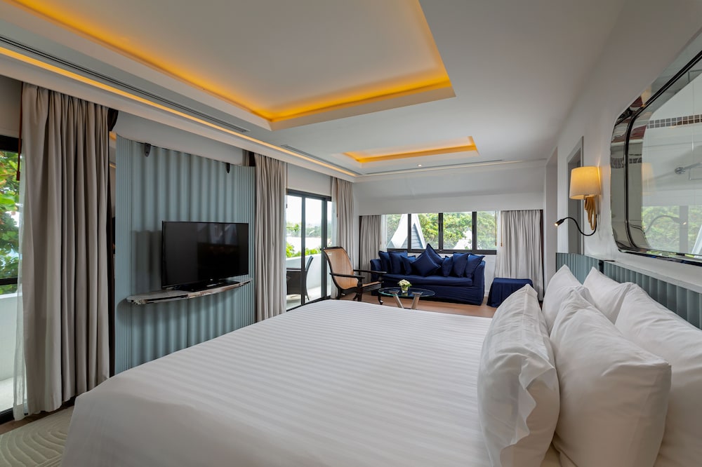 The Boathouse Phuket — Hotel rooms in Karon, Phuket Province