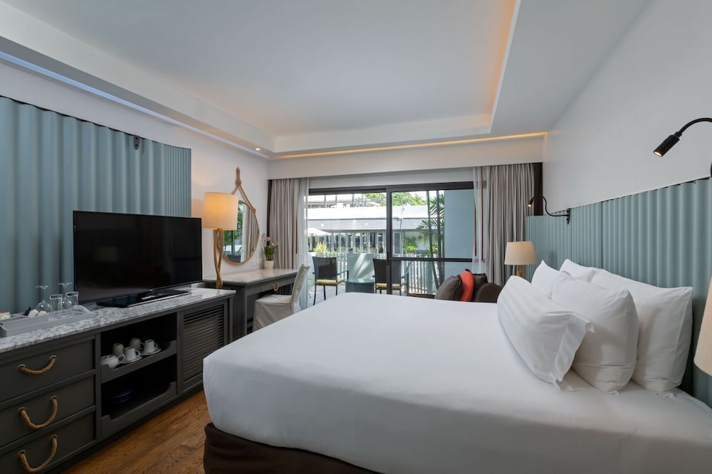 The Boathouse Phuket — Hotel rooms in Karon, Phuket Province