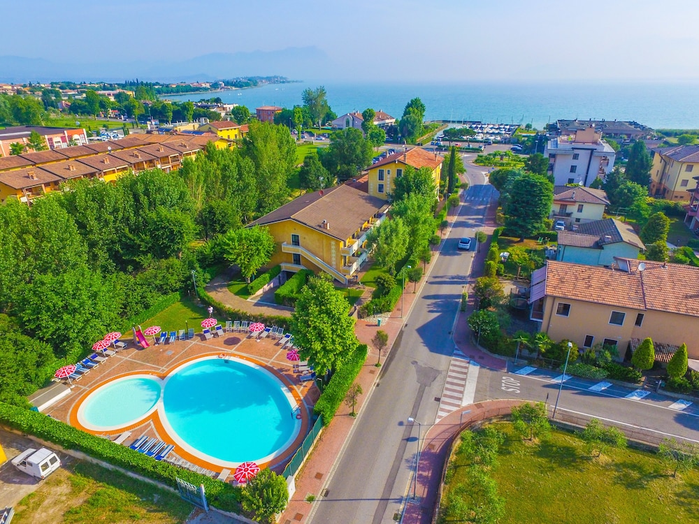 Hotel Riel — Main photo in Sirmione, Lombardy
