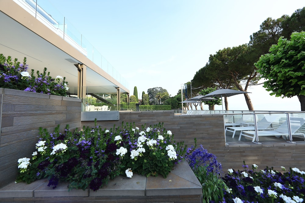 Hotel San Marco — Restaurant & bars in Peschiera del Garda, Veneto