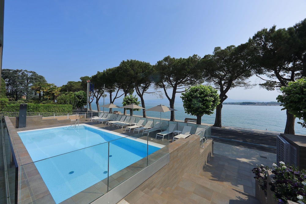Hotel San Marco — Main photo in Peschiera del Garda, Veneto